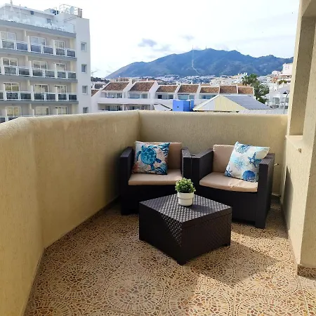 Precioso Con Piscinas Y Vistas Al Mar. Apartment *