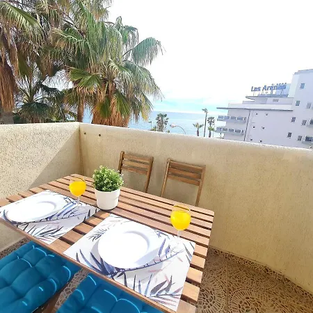 Apartment Precioso Con Piscinas Y Vistas Al Mar. *