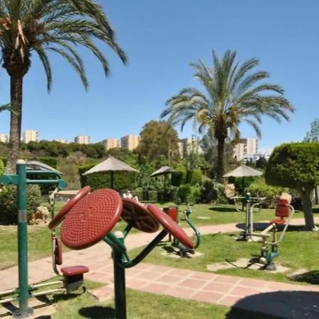 Precioso Con Piscinas Y Vistas Al Mar. * Benalmadena