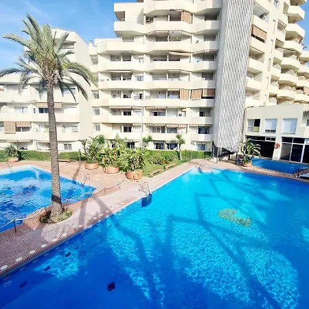 Apartment Precioso Con Piscinas Y Vistas Al Mar. *